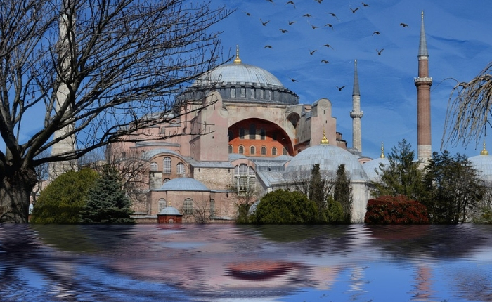 grand bazar, guide de voyage istanbul, istanbul, météo istanbul, mosquée bleue, palais, plage istanbul, que faire et voir à istanbul, la mosquee ayasofia